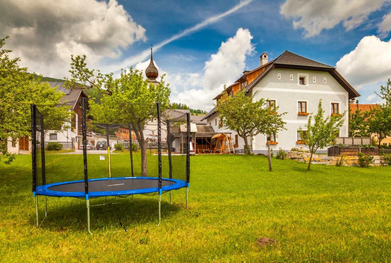 Ferienwohnungen Flattnerhof Mauterndorf  Buitenkant foto